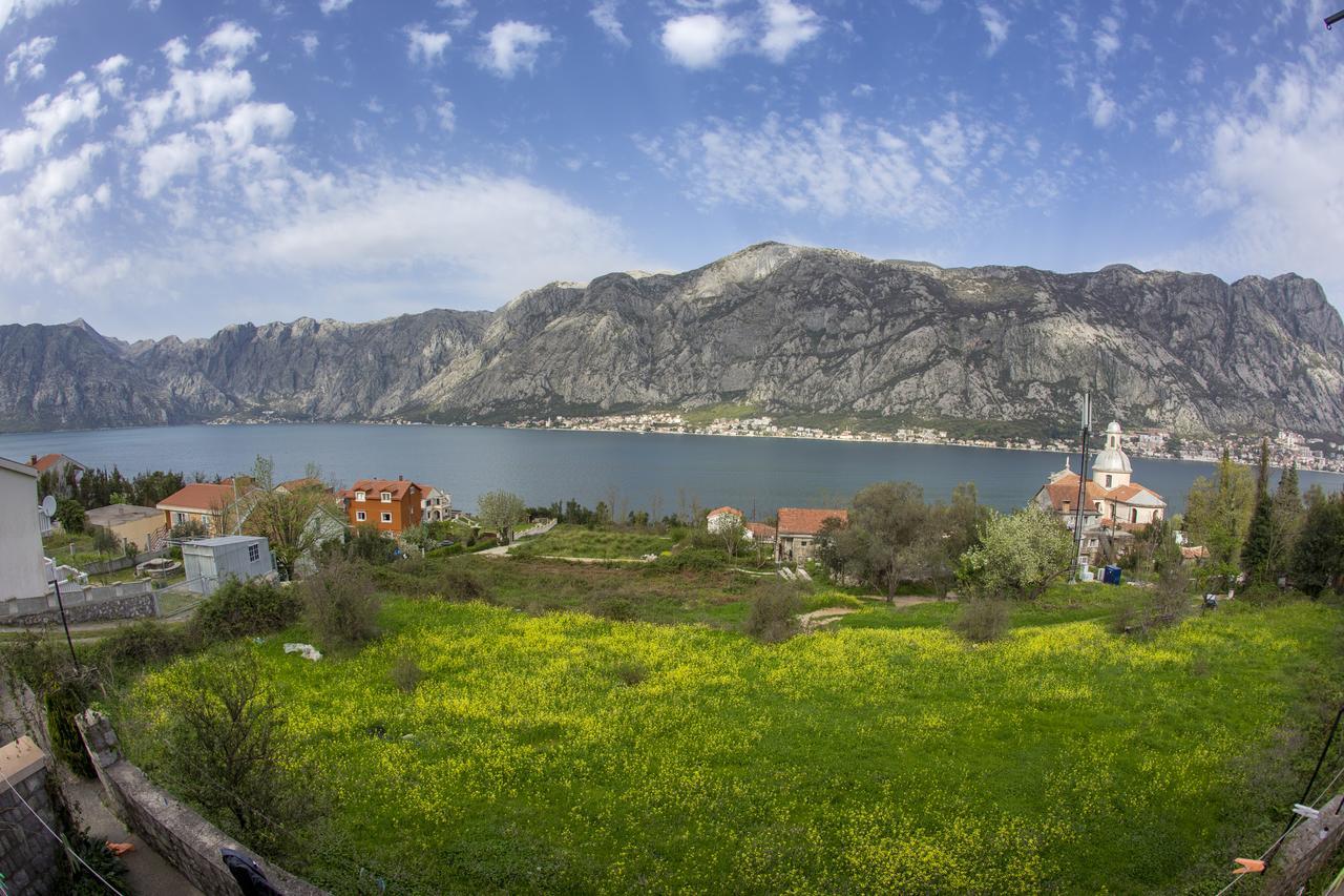 Lux Apartments Fabris Kotor Exteriör bild